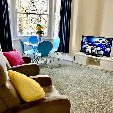 Coastal Apartment Southend-on-Sea Exteriör bild