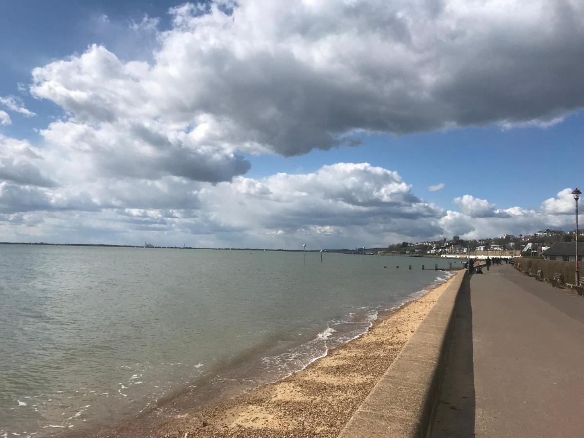 Coastal Apartment Southend-on-Sea Exteriör bild